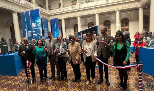 Con una charla magistral del Joan Subirats se inauguró muestra sobre los 70 años de la Escuela de Gobierno y Gestión Pública de la Universidad de Chile