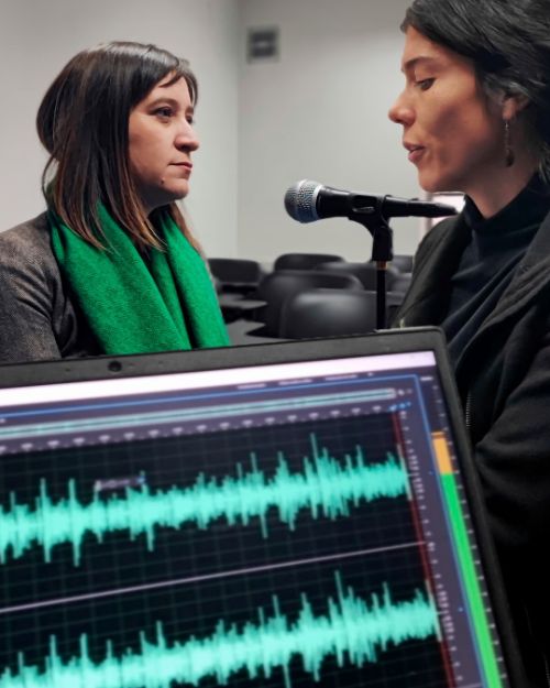 Nuevo capítulo del podcast “Voces de la Facultad de Gobierno” aborda la ecología política y los conflictos ambientales con la académica Grettel Navas
