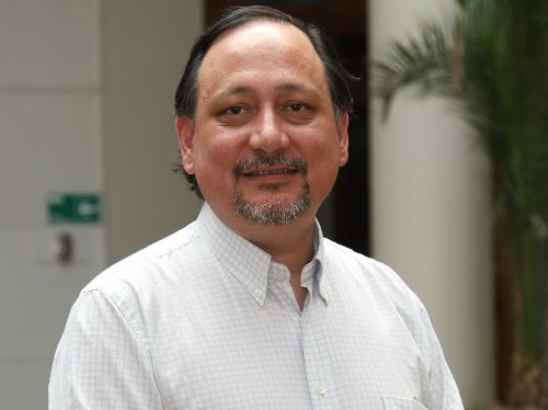 ¿El género importa en la representación? Estudio WOS Analiza Cómo las Diputadas Chilenas Abordan Temas de Grupos Desfavorecidos