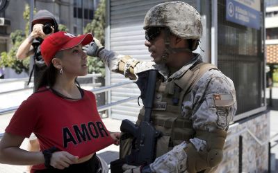 Imagenes de Santiago Movilizado y Bajo estado de Excepcion
