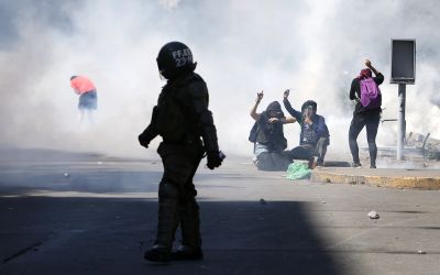 Imagenes de Santiago Movilizado y Bajo estado de Excepcion