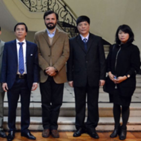 Delegación del Ministerio del Interior Vietnam visitó el INAP