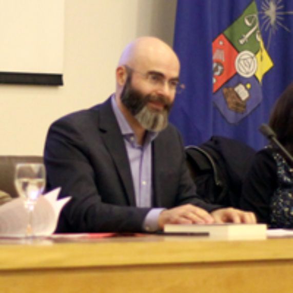 Con gran convocatoria, prof. Fierro lanza segunda edición de La ciudadanía y sus límites