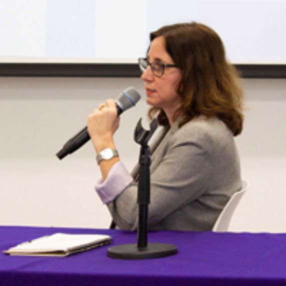 México: profesora Heiss expuso en seminario sobre la reelección
