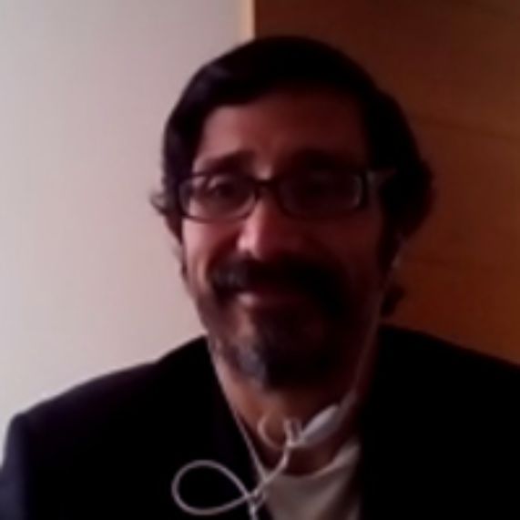 Juan J. Velasco expuso sobre negociación salarial en Chile y Uruguay