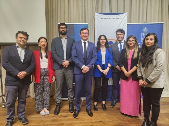 CESC y CEJ finalizan asesoría con Fiscalía Nacional mediante seminario sobre desafíos de la responsabilidad penal adolescente