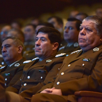 Prof. Frühling y Mohor expusieron en seminarios de Carabineros